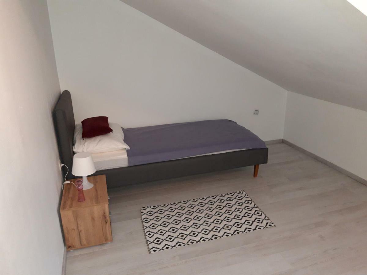Apartman Mohenski Загреб Екстериор снимка